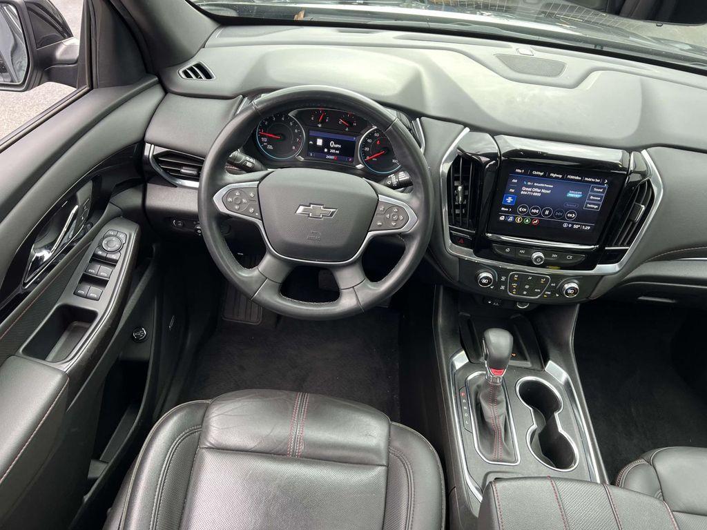 used 2023 Chevrolet Traverse car, priced at $34,999