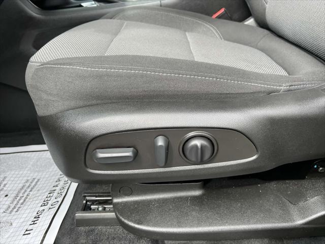 used 2022 Chevrolet Traverse car, priced at $26,999