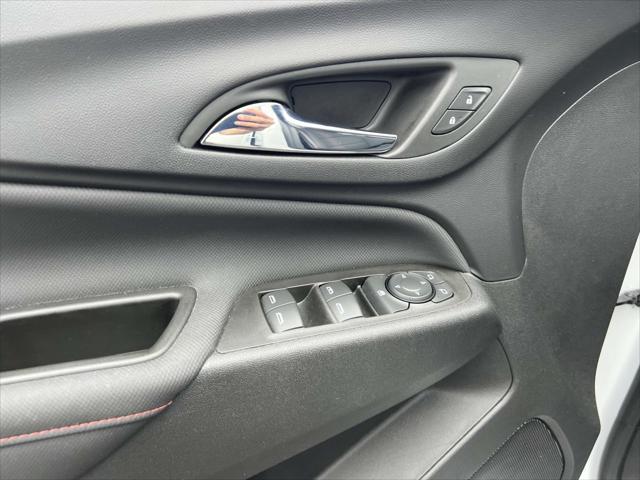 used 2022 Chevrolet Equinox car, priced at $21,199