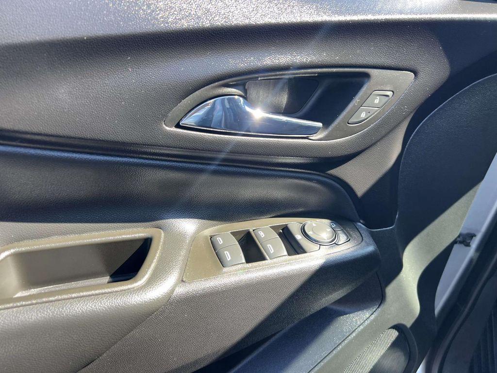 used 2023 Chevrolet Equinox car, priced at $20,599