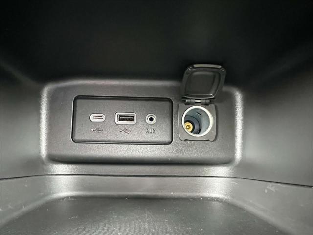 used 2022 Chevrolet Equinox car, priced at $20,999