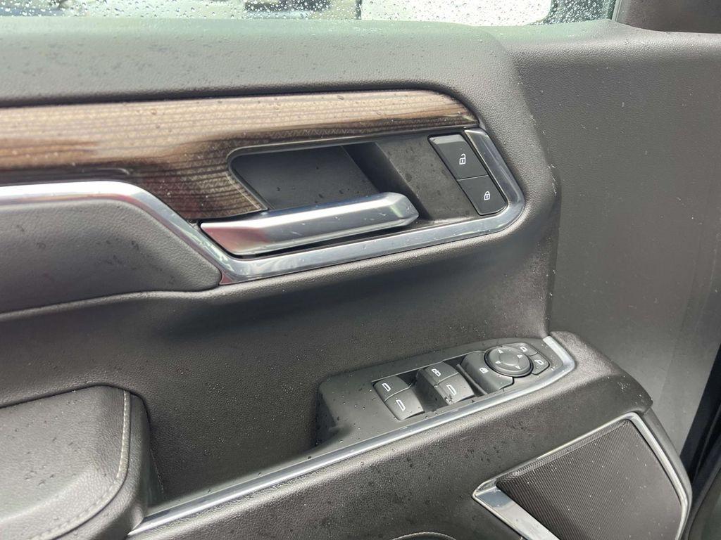 used 2024 Chevrolet Silverado 1500 car, priced at $37,699