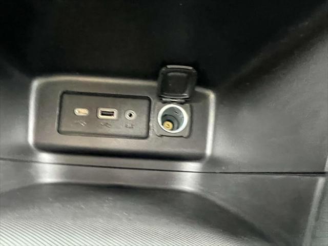used 2022 Chevrolet Equinox car, priced at $19,999