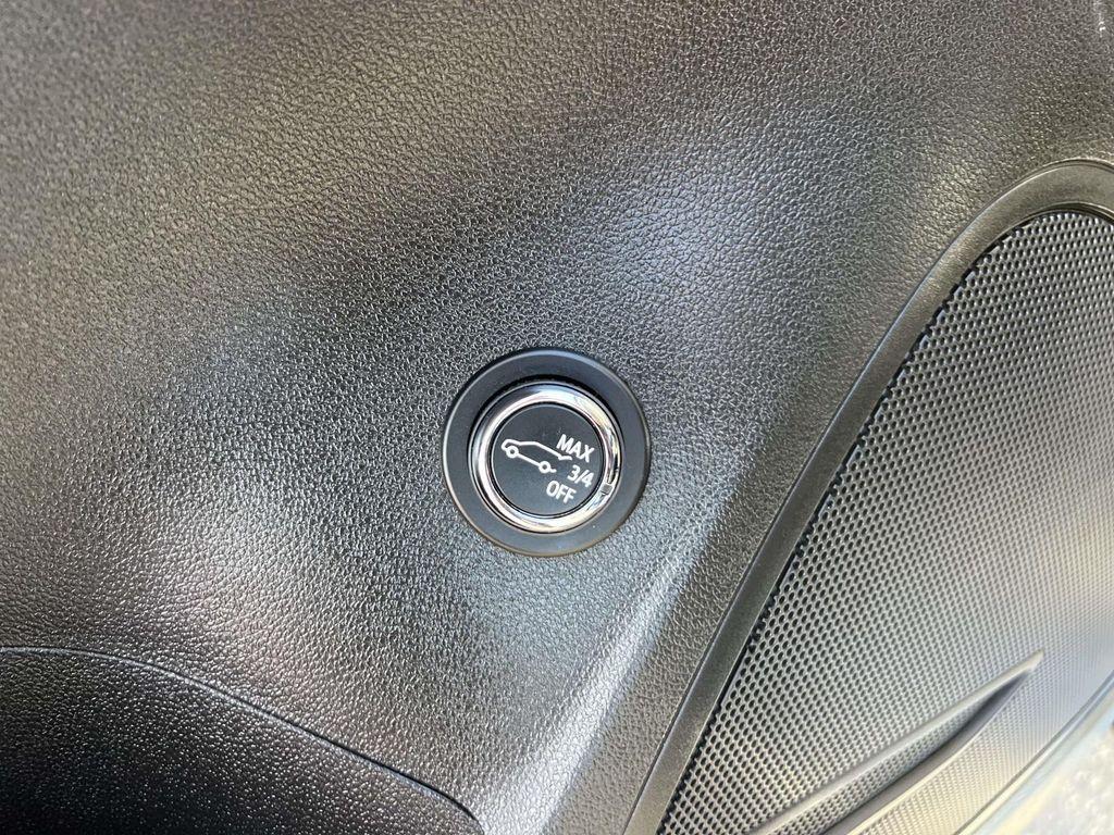 used 2022 Buick Envision car, priced at $24,899