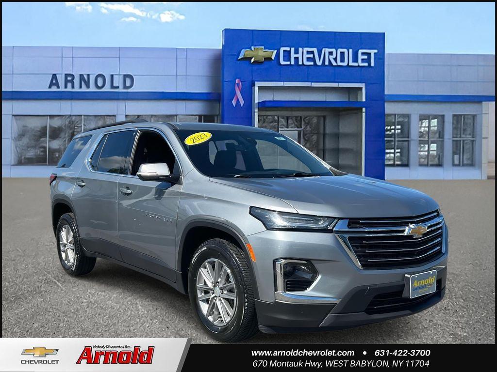 used 2023 Chevrolet Traverse car, priced at $30,999