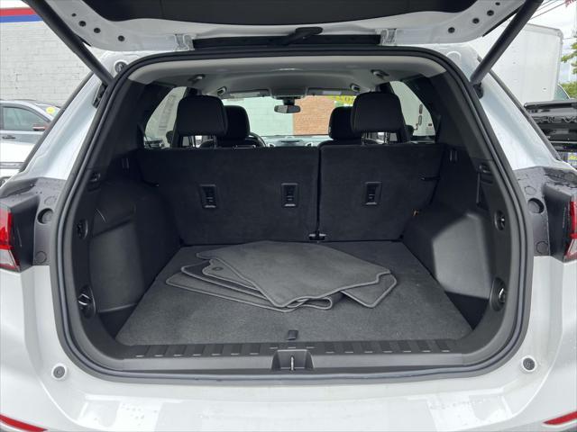 used 2022 Chevrolet Equinox car, priced at $19,999