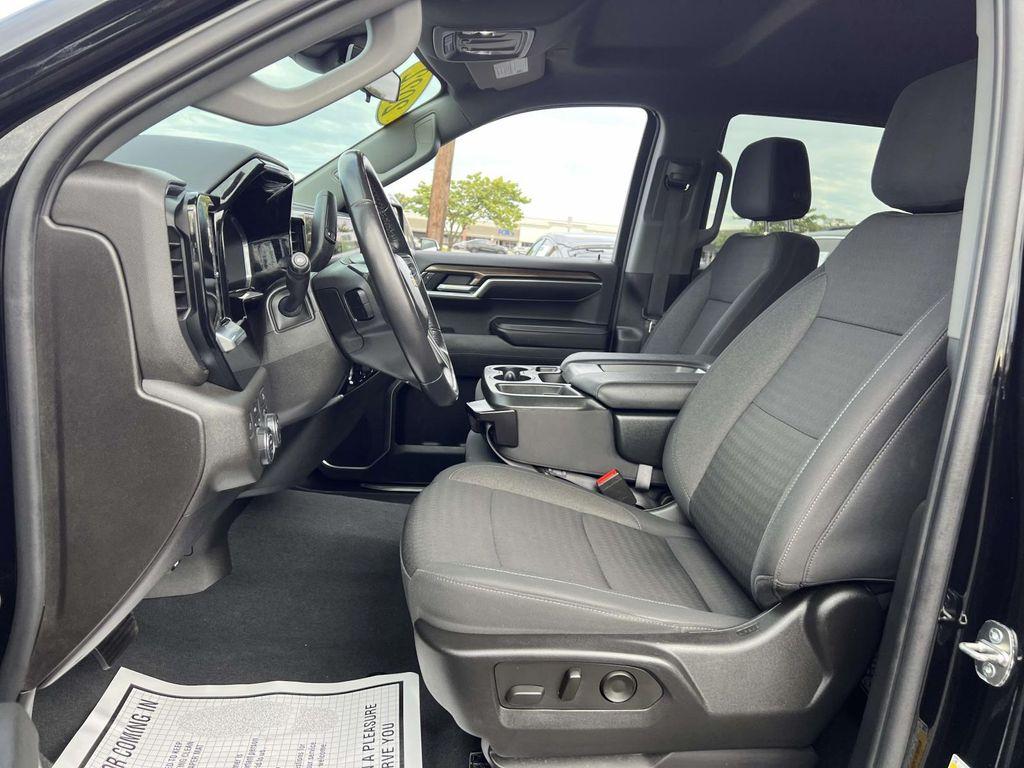 used 2022 Chevrolet Silverado 1500 car, priced at $33,569