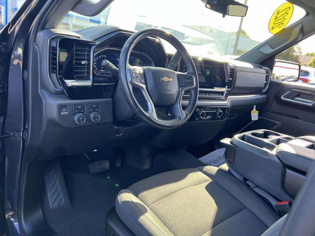 used 2022 Chevrolet Silverado 1500 car, priced at $35,495