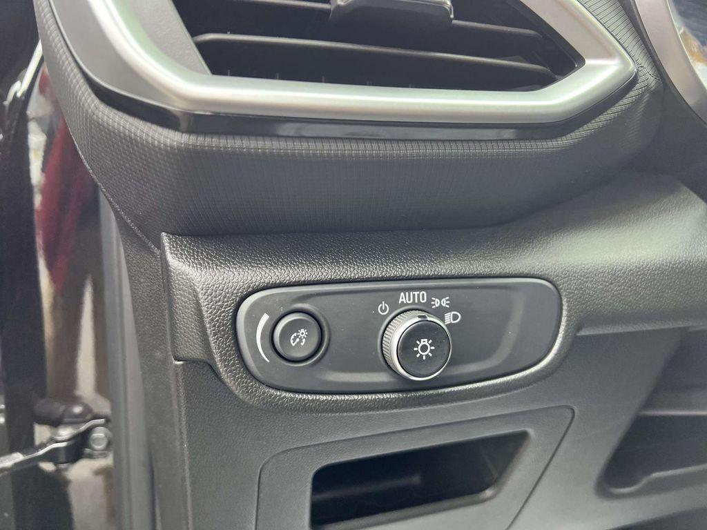 used 2023 Chevrolet TrailBlazer car, priced at $17,999