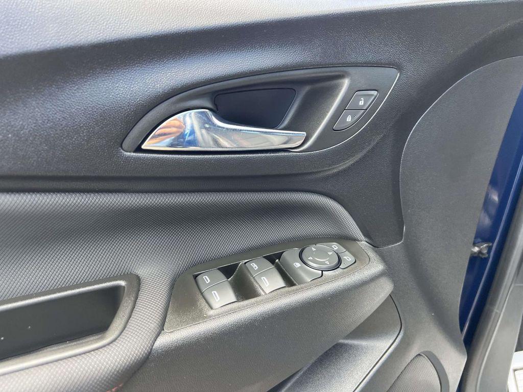 used 2022 Chevrolet Equinox car, priced at $19,899