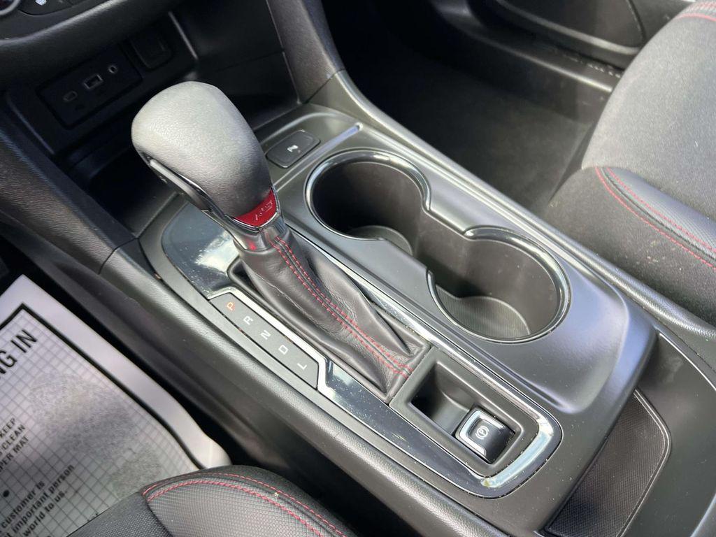 used 2022 Chevrolet Equinox car, priced at $19,899