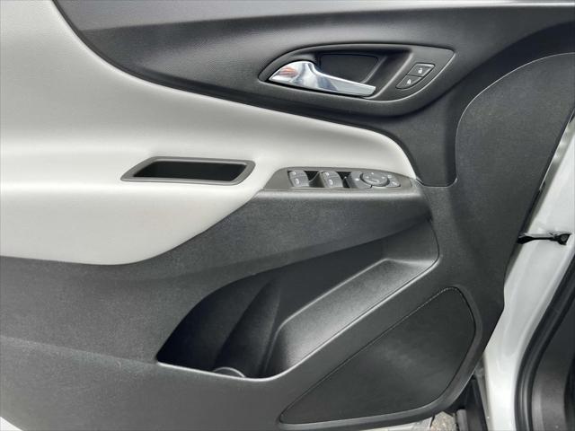 used 2022 Chevrolet Equinox car, priced at $18,199