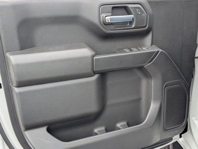 new 2025 GMC Sierra 1500 car, priced at $42,945