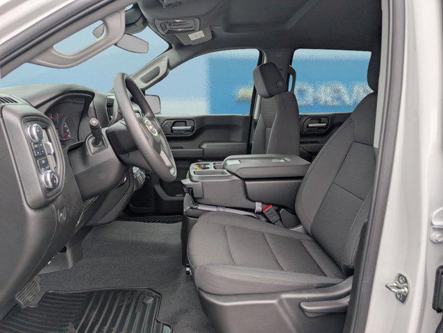 new 2025 GMC Sierra 1500 car, priced at $42,945