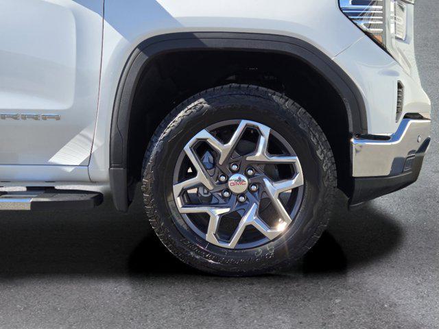 new 2025 GMC Sierra 1500 car, priced at $55,475