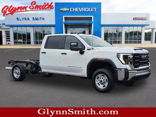 new 2024 GMC Sierra 2500 car, priced at $56,143