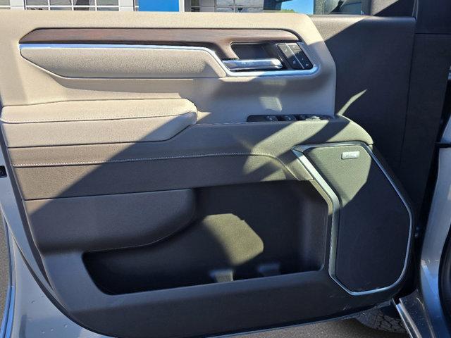 new 2025 GMC Sierra 2500 car, priced at $70,540