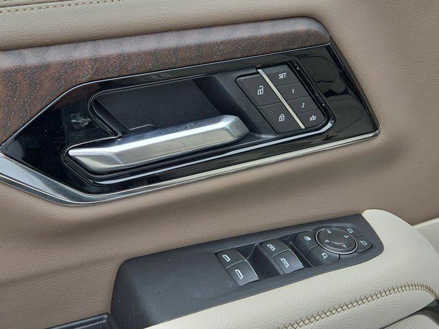 new 2025 GMC Yukon XL car, priced at $85,055