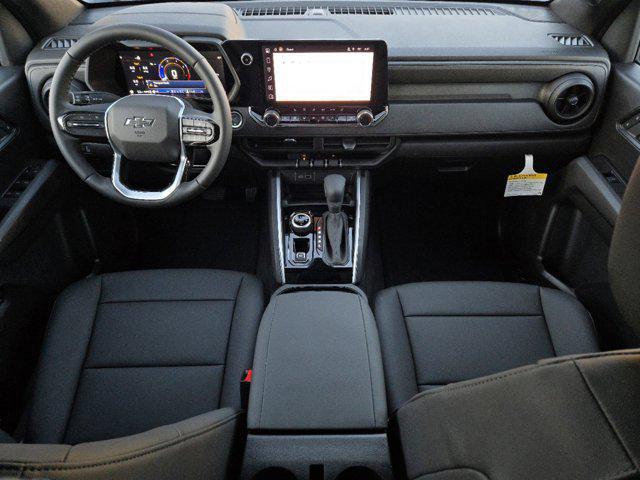 new 2025 Chevrolet Colorado car, priced at $41,335