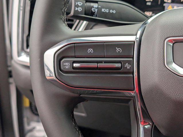 new 2025 GMC Canyon car, priced at $39,570