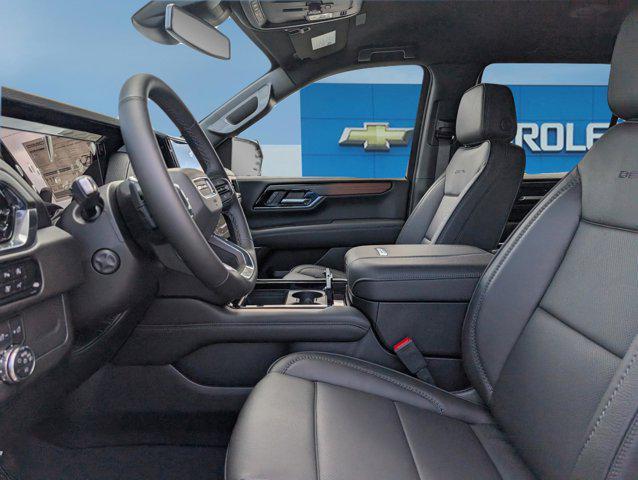 new 2025 GMC Yukon car, priced at $81,215