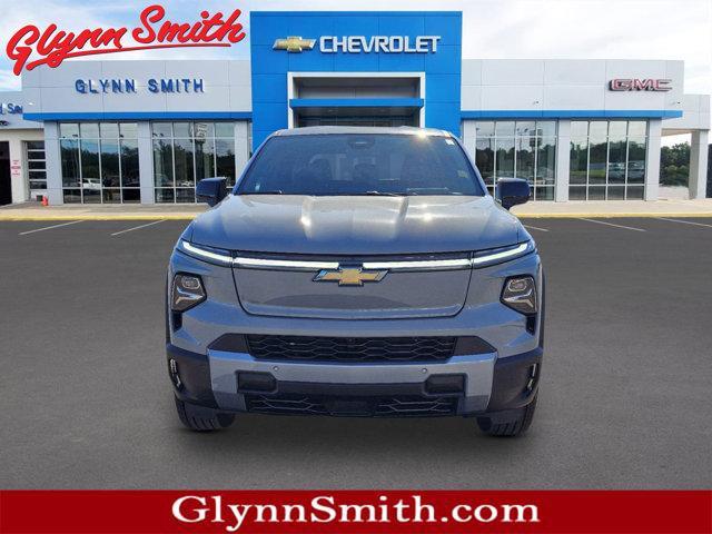 new 2025 Chevrolet Silverado EV car, priced at $75,530