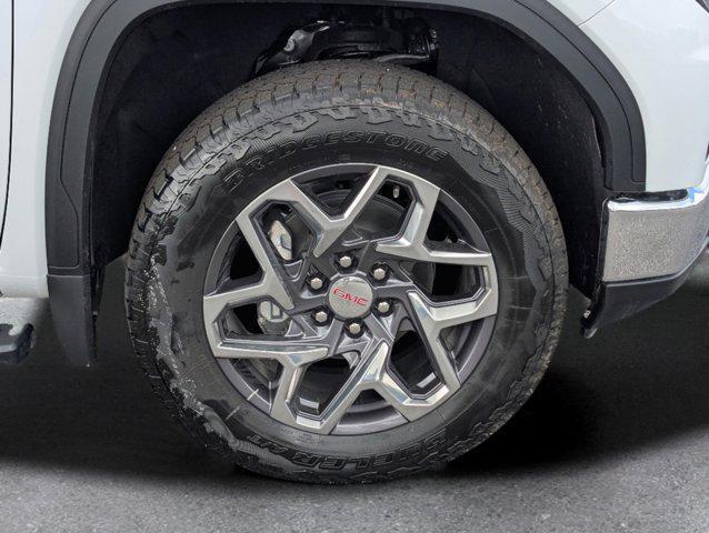 new 2025 GMC Sierra 1500 car, priced at $55,425