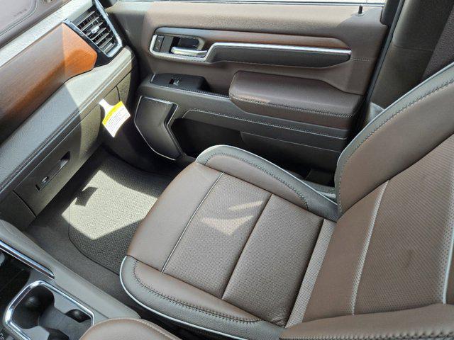 new 2025 GMC Sierra 2500 car, priced at $84,975