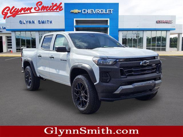 new 2024 Chevrolet Colorado car, priced at $40,395