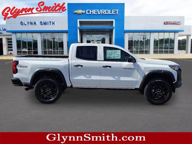 new 2024 Chevrolet Colorado car, priced at $40,395