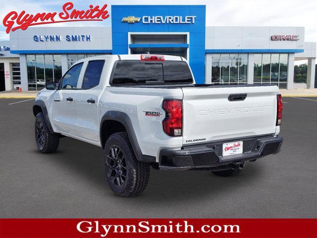 new 2024 Chevrolet Colorado car, priced at $40,395