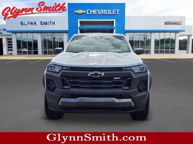 new 2024 Chevrolet Colorado car, priced at $40,395