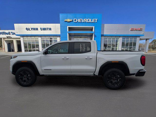 new 2025 GMC Canyon car, priced at $39,870