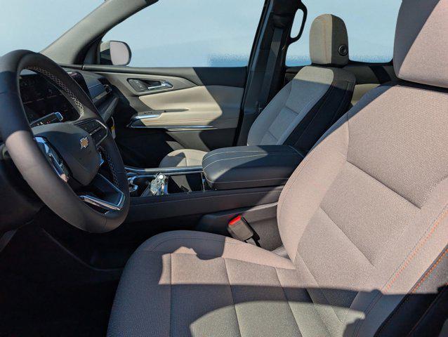 new 2026 Chevrolet Traverse car, priced at $43,235