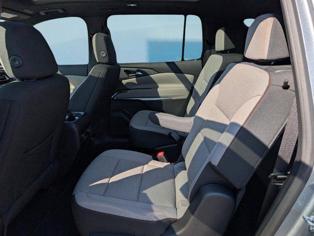 new 2026 Chevrolet Traverse car, priced at $43,235