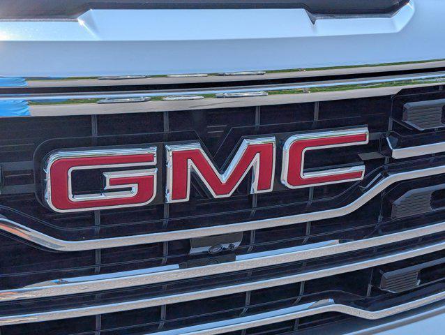 new 2025 GMC Sierra 1500 car, priced at $55,670