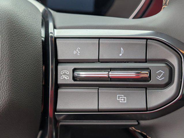 new 2025 GMC Canyon car, priced at $45,435