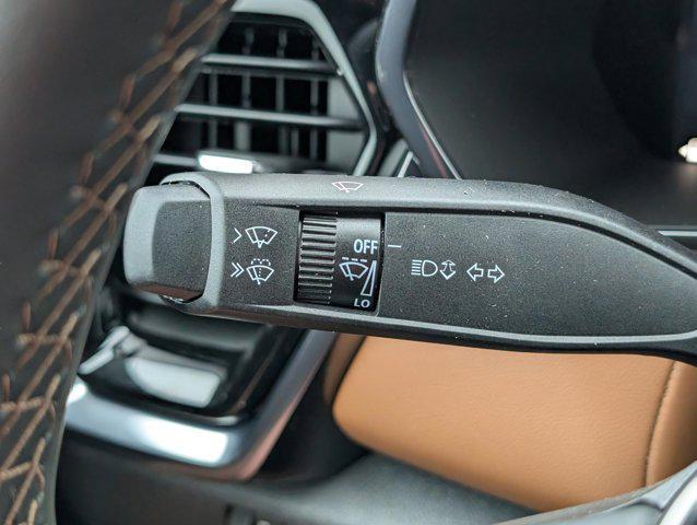 new 2025 GMC Canyon car, priced at $45,435