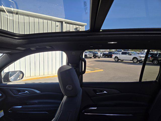 new 2025 Chevrolet Traverse car, priced at $43,235