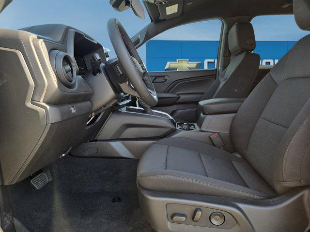 new 2025 Chevrolet Colorado car, priced at $35,960