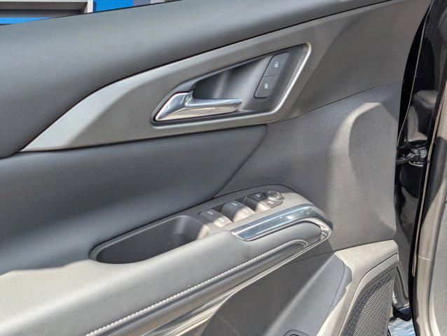 used 2025 Chevrolet Traverse car, priced at $42,595