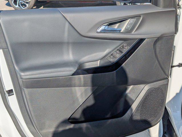new 2026 Chevrolet Equinox car, priced at $26,995