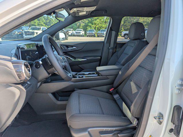 new 2026 Chevrolet Equinox car, priced at $26,995