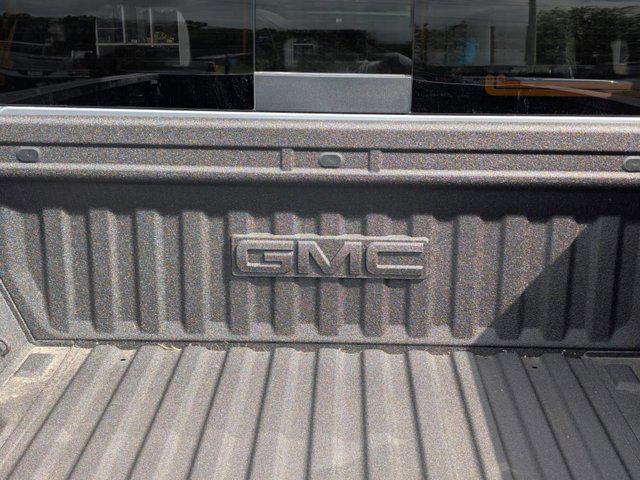 new 2025 GMC Sierra 1500 car, priced at $57,420