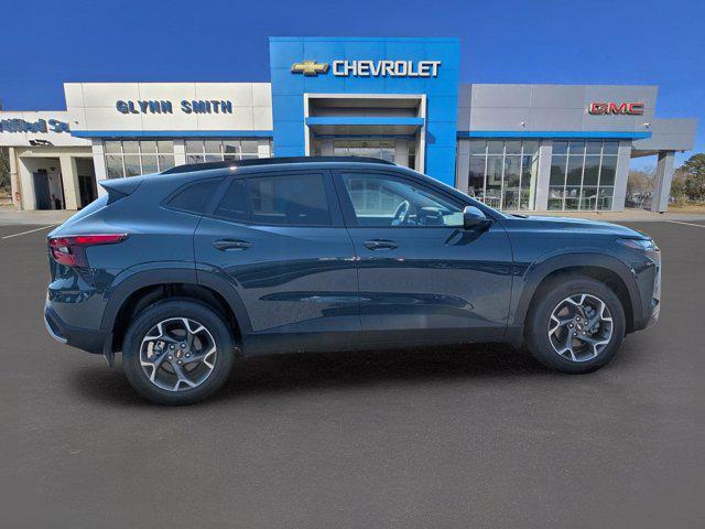 new 2025 Chevrolet Trax car, priced at $22,590
