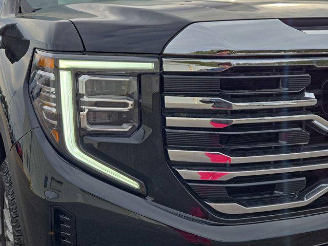 new 2025 GMC Sierra 1500 car, priced at $51,620