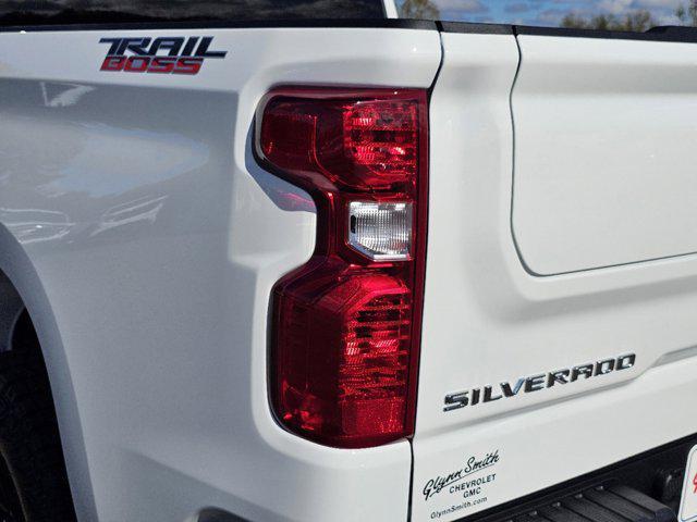 new 2025 Chevrolet Silverado 1500 car, priced at $49,705