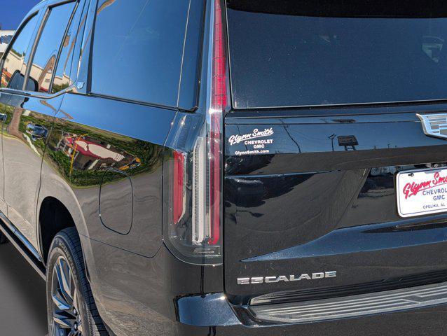 used 2023 Cadillac Escalade car, priced at $73,595