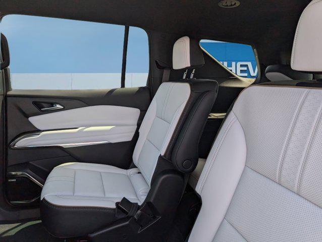 new 2025 Chevrolet Traverse car, priced at $54,230