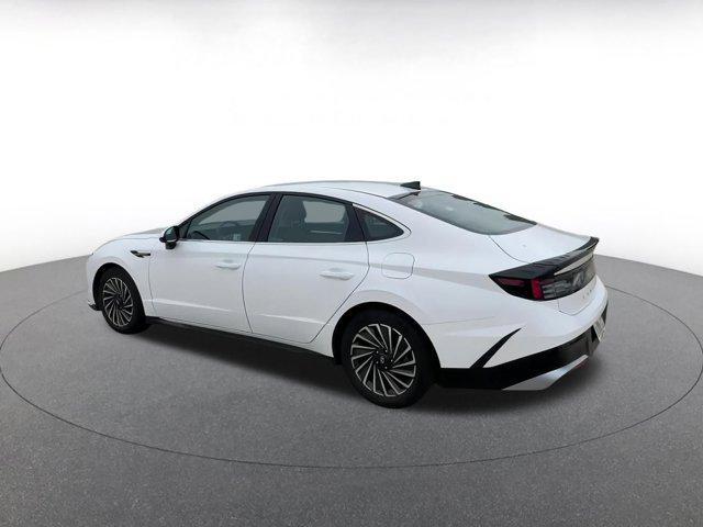 used 2024 Hyundai Sonata Hybrid car, priced at $24,707